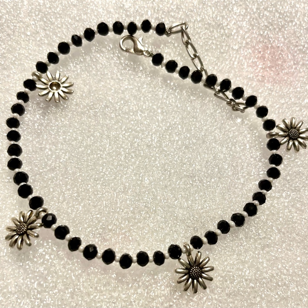 Black cut stone anklet